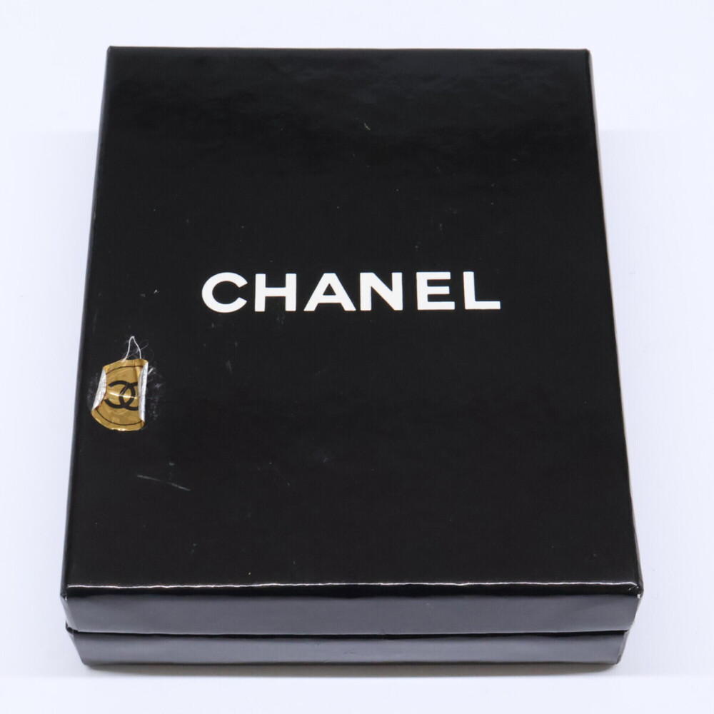 CHANEL Vintage 26, 1991, Castellane Era, Faux Pearl Circle Earrings, Gold, Wo... - Picture 9 of 9